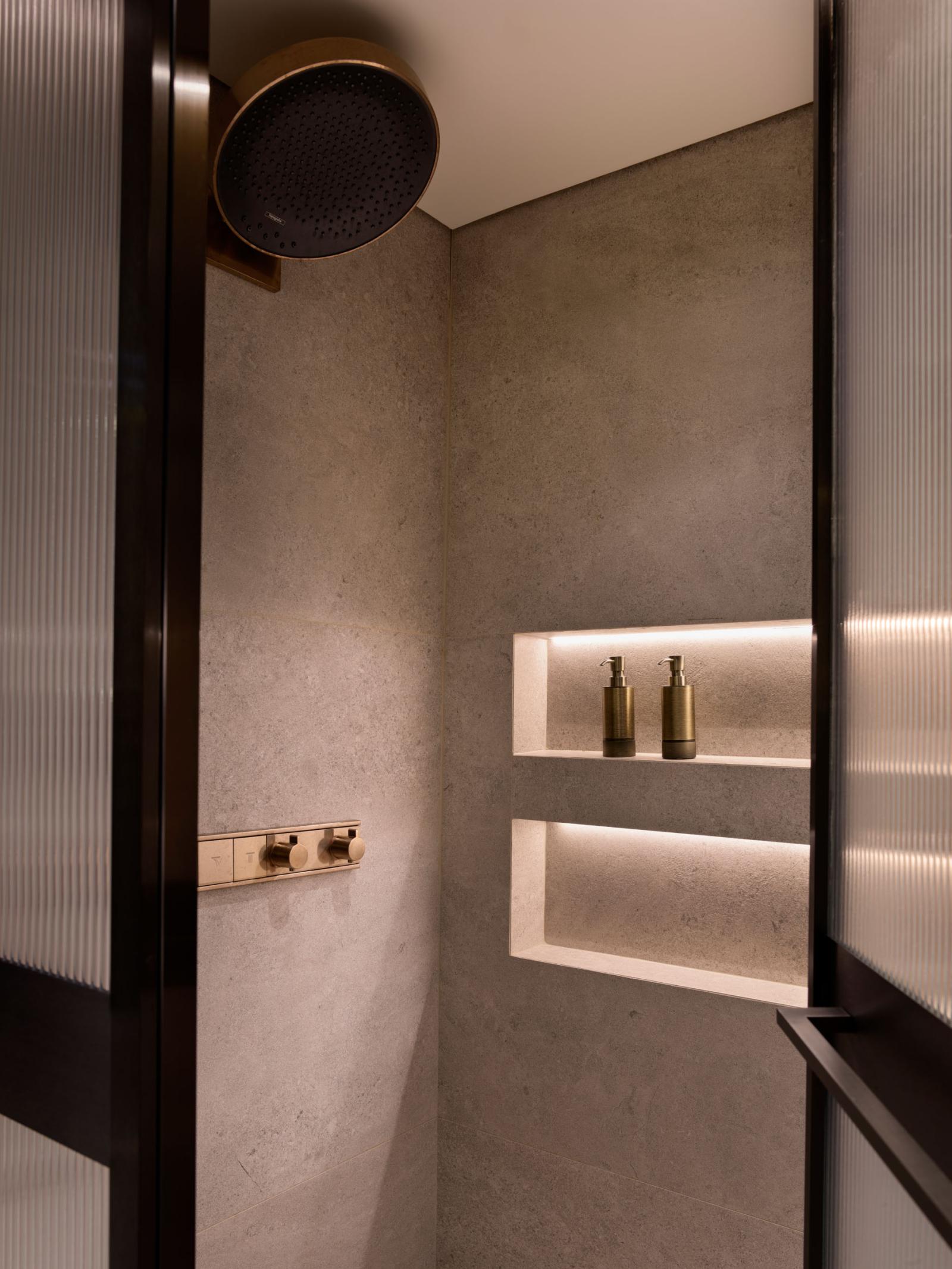 Gallery 23