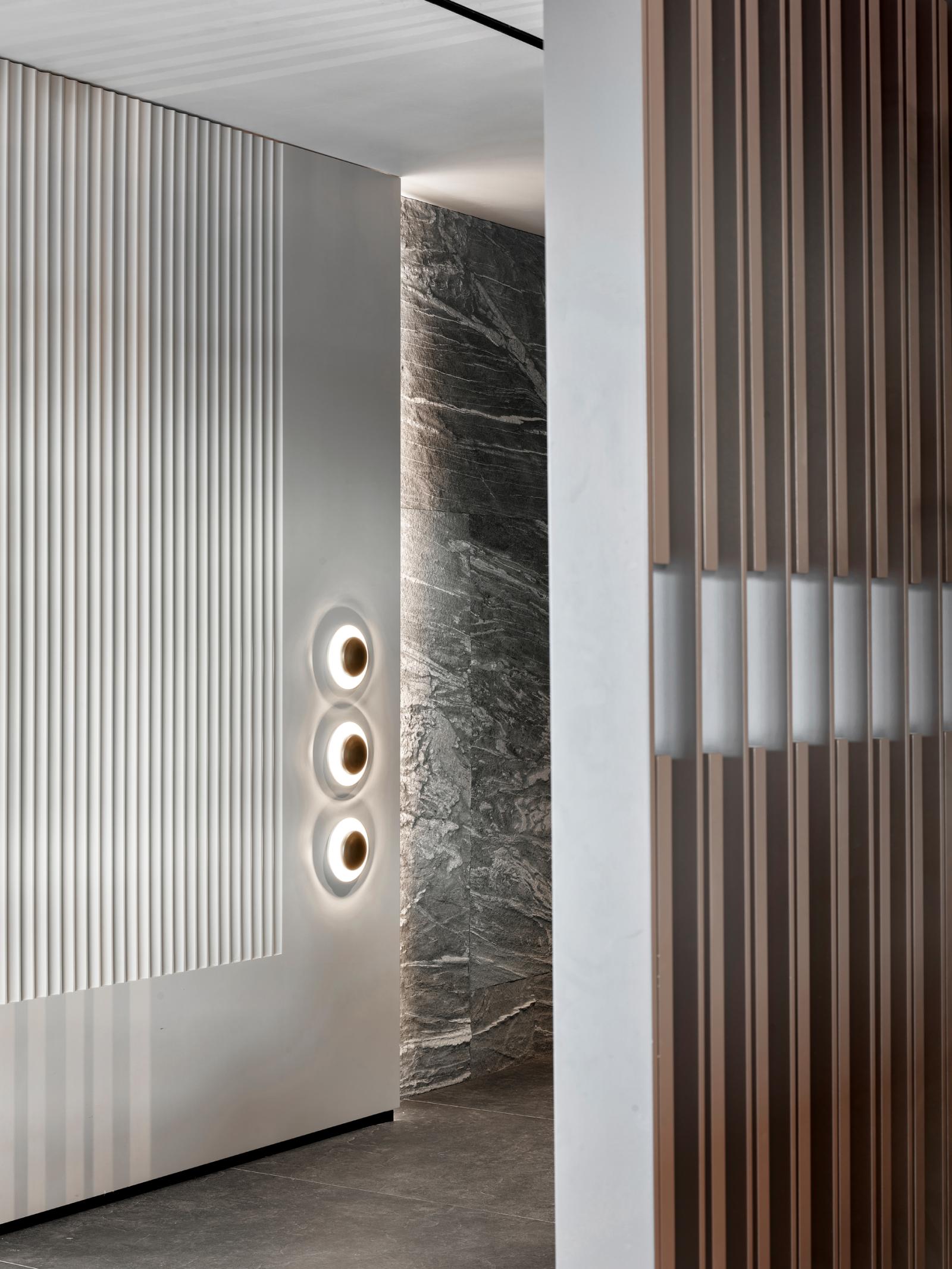 Gallery 32