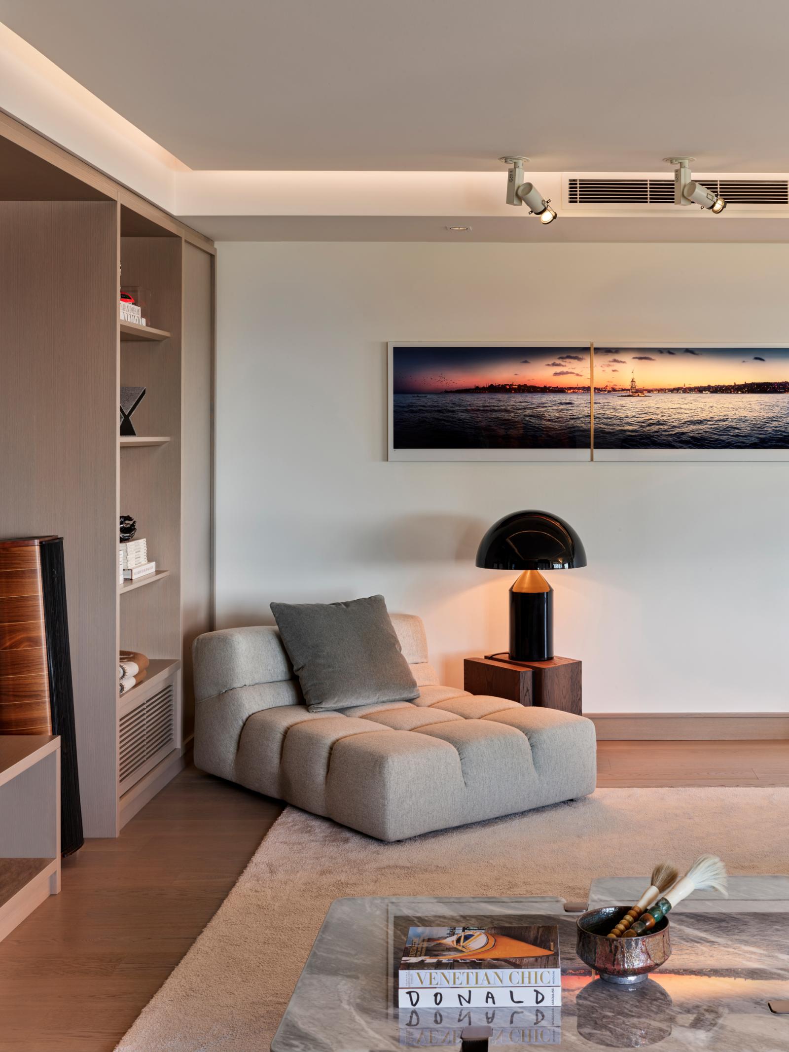 Gallery 5