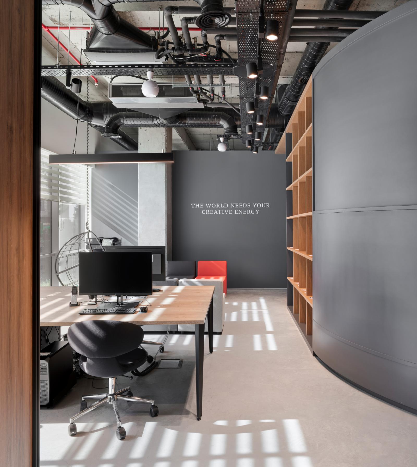 Gallery 9