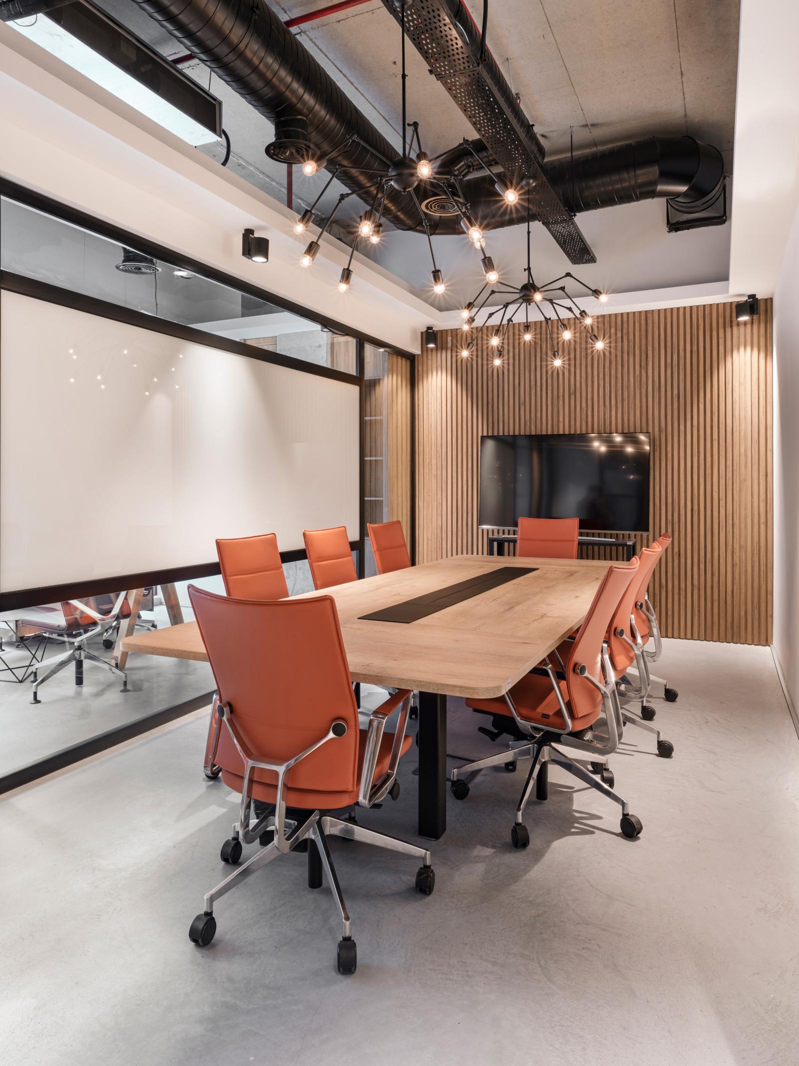 Gallery 11