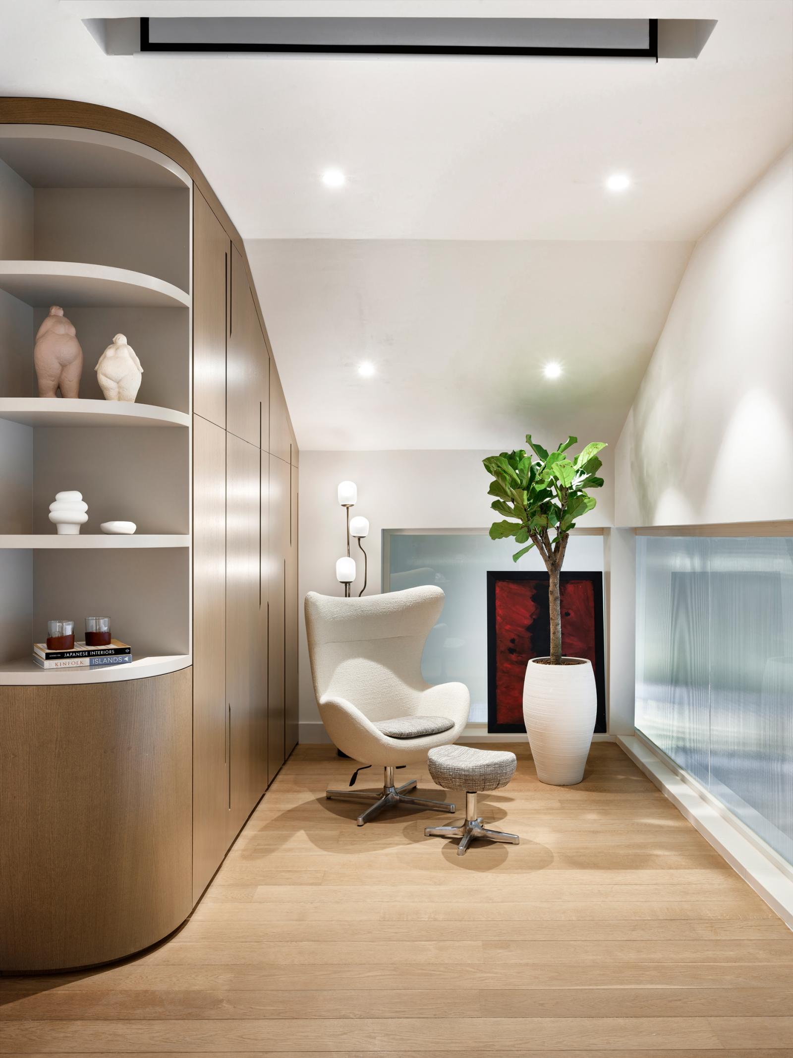 Gallery 8