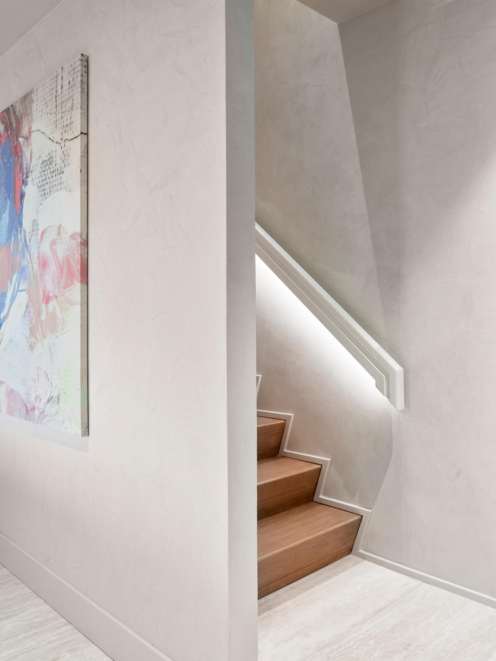 Gallery 9