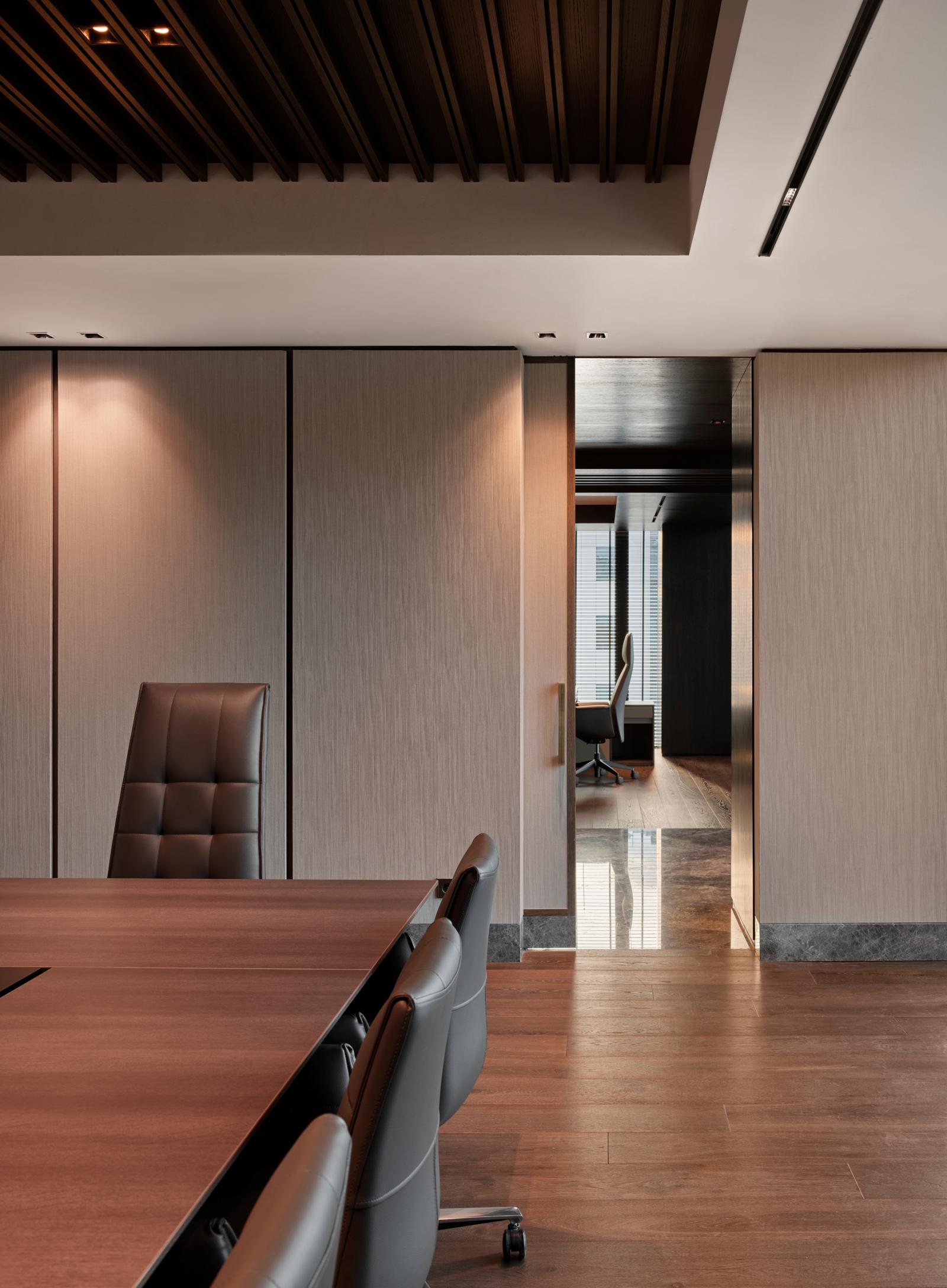 Gallery 27