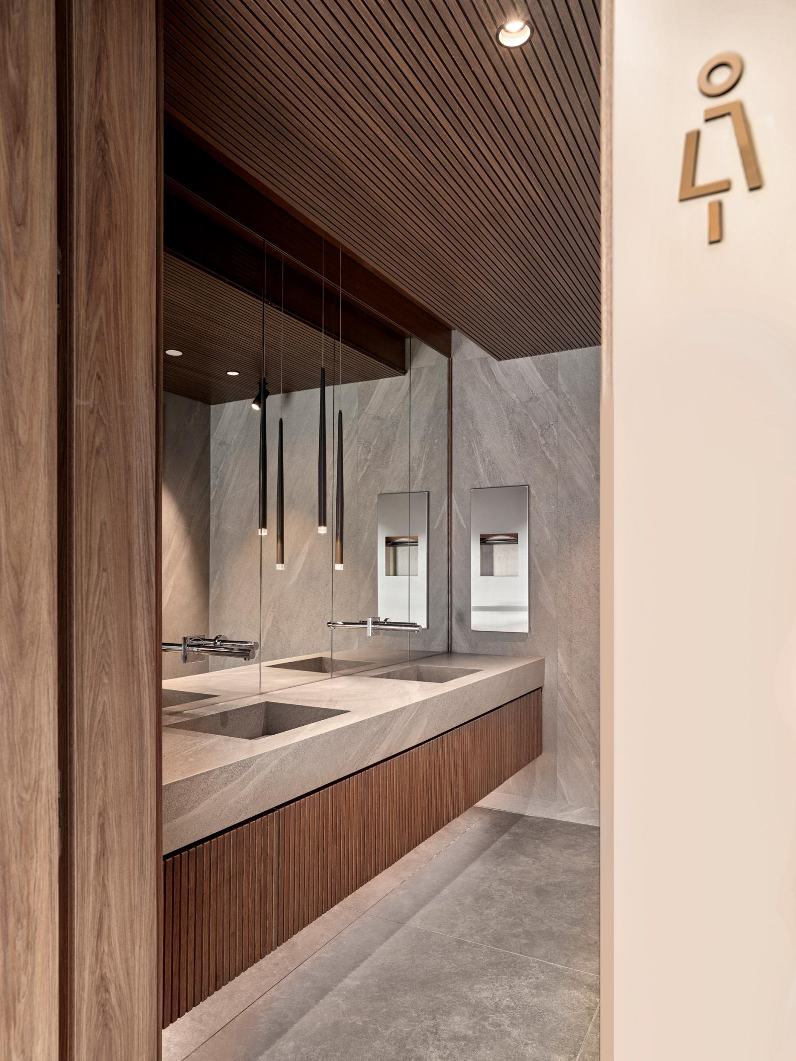 Gallery 28