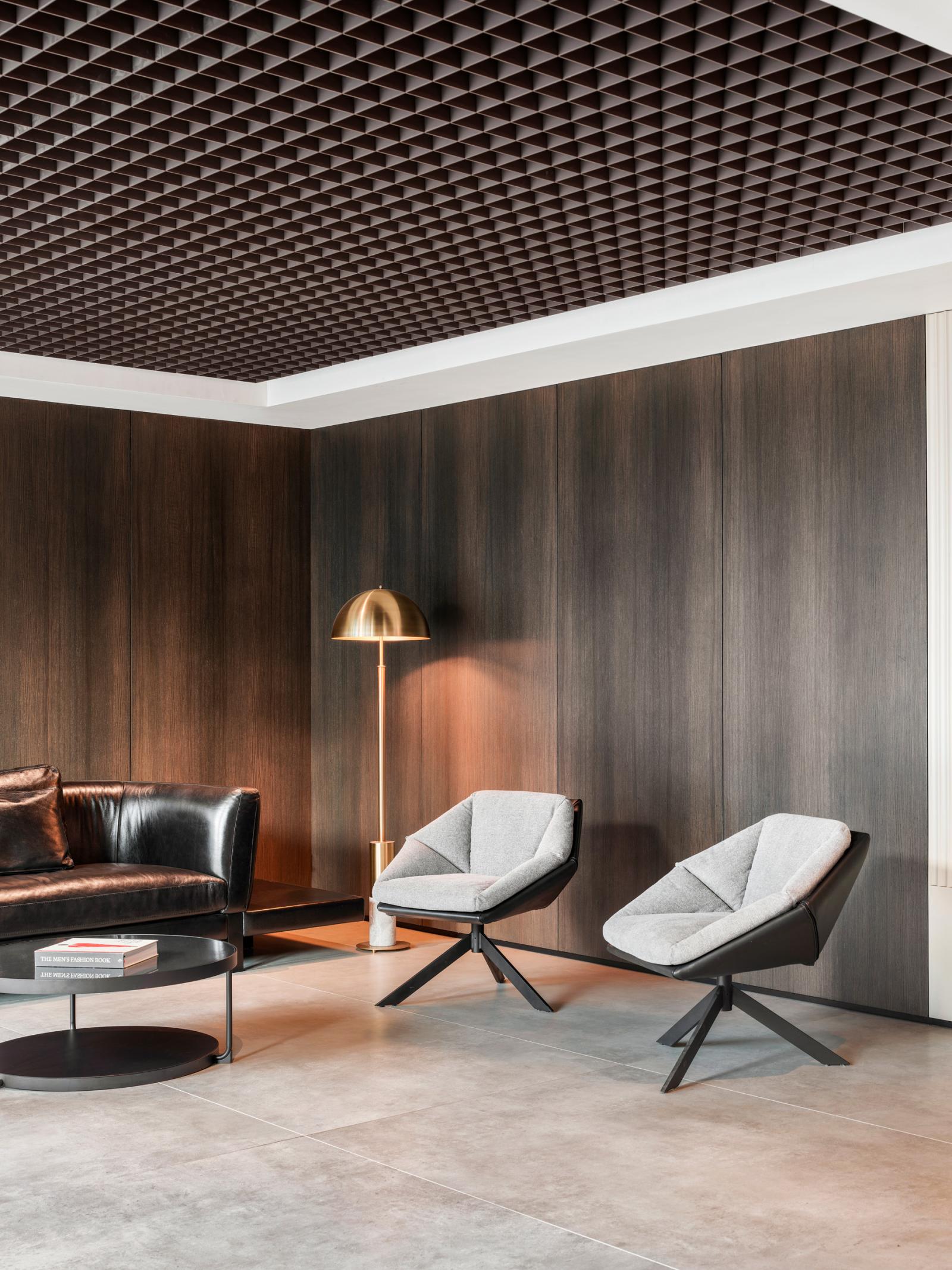 Gallery 38