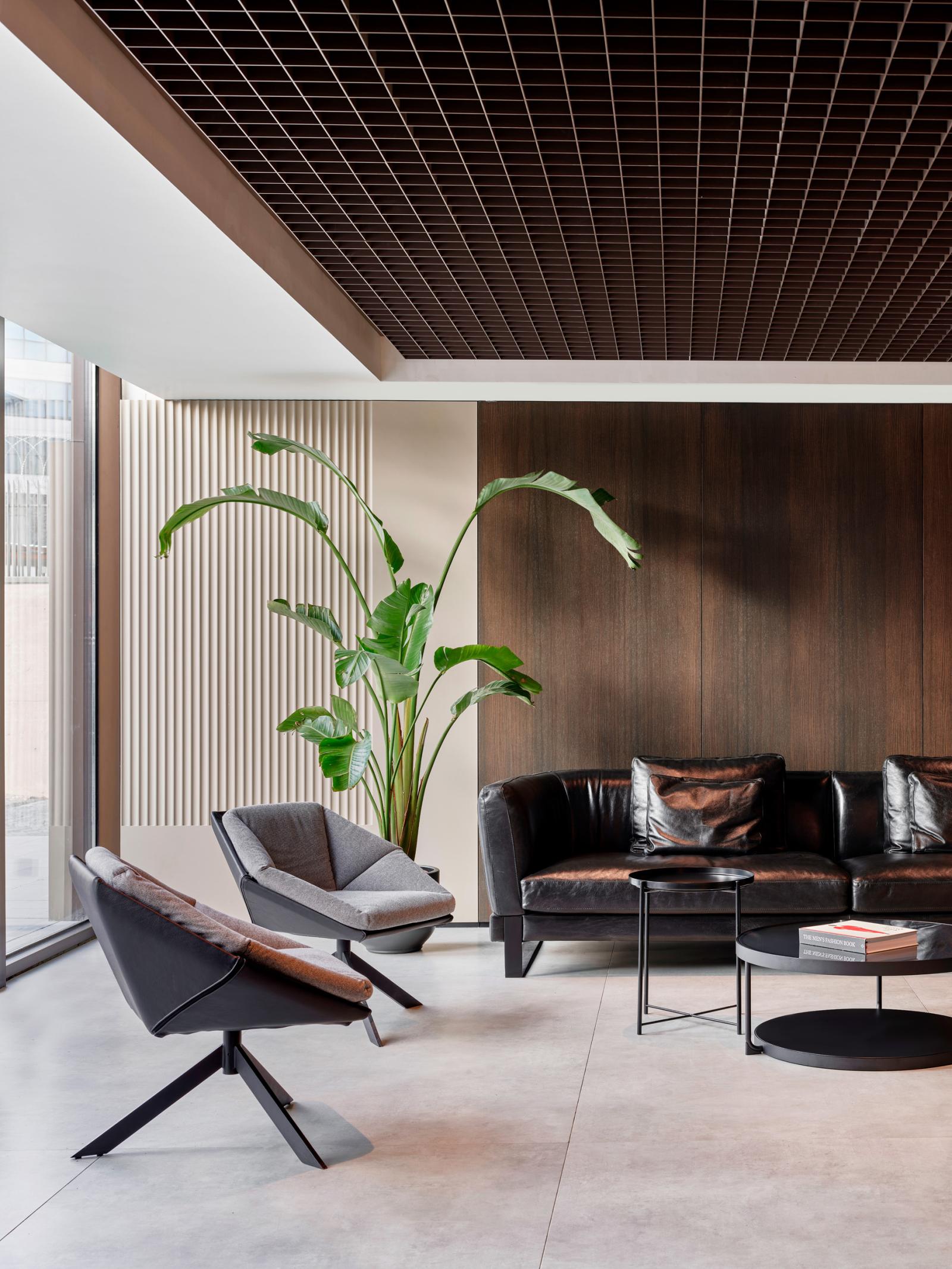 Gallery 40